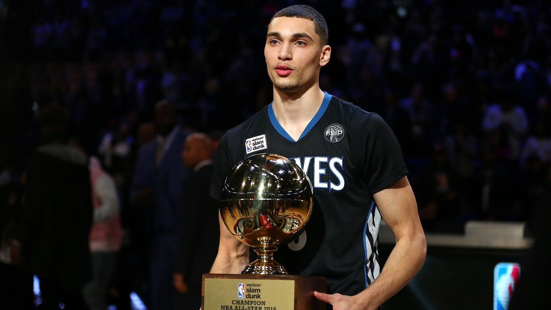 公牛队强化攻防，目标季后赛突围，公牛队进季后赛